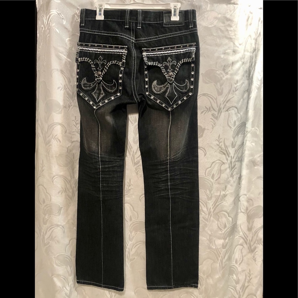 VICTORIOUS 5 POCKET JEANS SIZE 32x32
